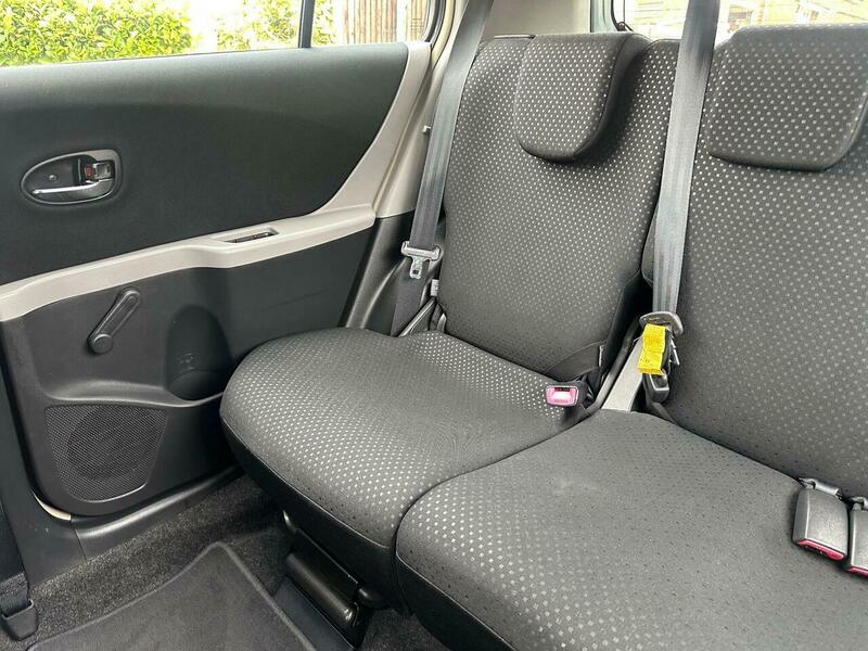 Used Toyota Yaris 2010 for sale - 76879418: Photo 24