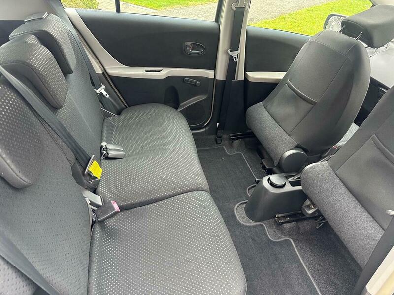 Used Toyota Yaris 2010 for sale - 76879418: Photo 27