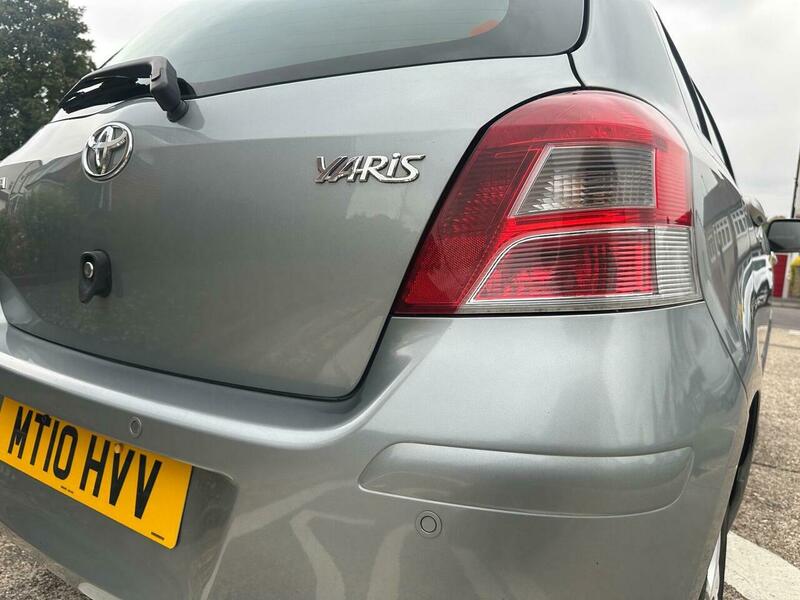 Used Toyota Yaris 2010 for sale - 76879418: Photo 44