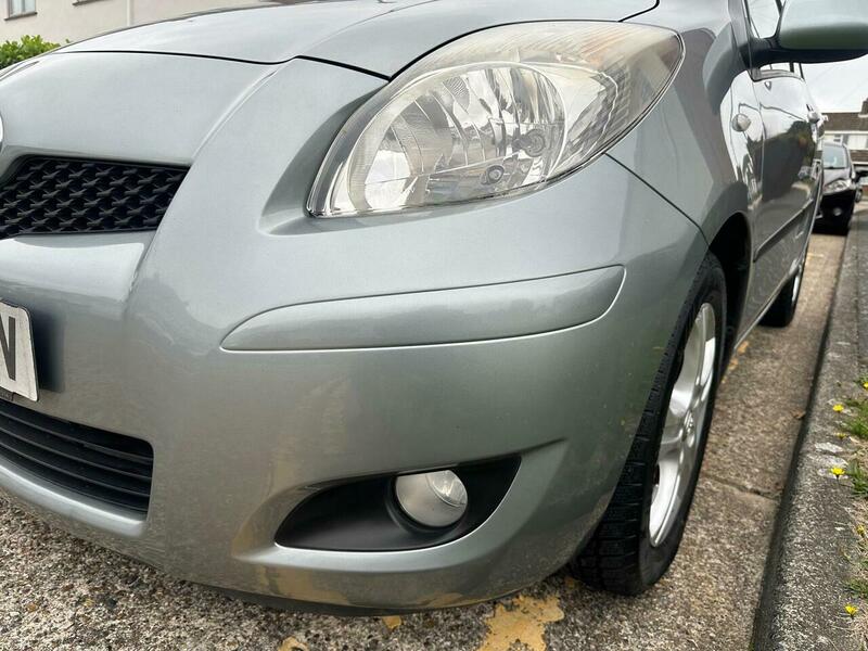 Used Toyota Yaris 2010 for sale - 76879418: Photo 45