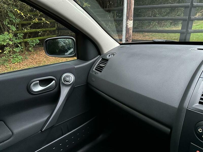 Used Renault Megane 2008 for sale - 76879493: Photo 36