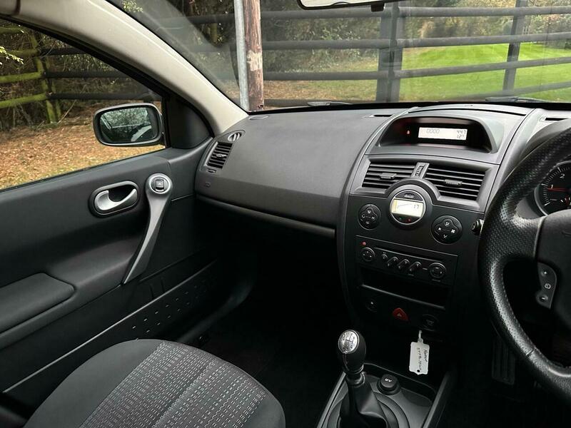 Used Renault Megane 2008 for sale - 76879493: Photo 9