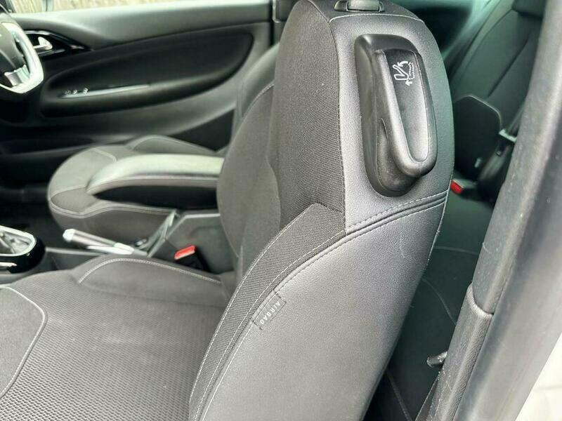 Used Citroen DS3 2015 for sale - 76947151: Photo 23