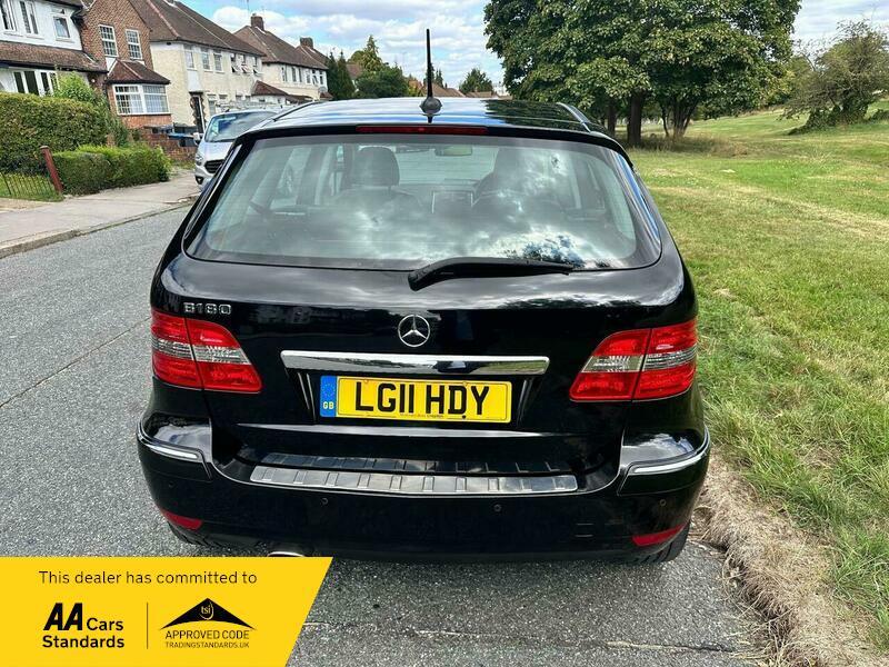 Used Mercedes-Benz B Class 2011 for sale - 76879485: Photo 6