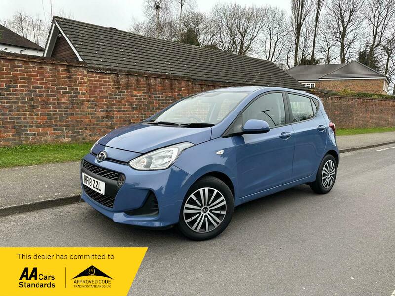 Used Hyundai i10 2018 for sale - 76879483: Photo 2