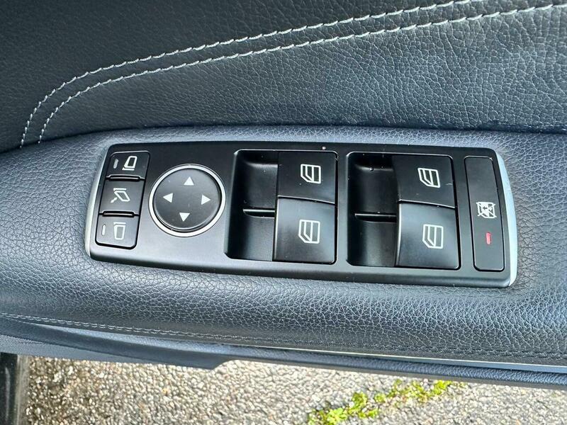 Used Mercedes-Benz E Class 2015 for sale - 76879495: Photo 25