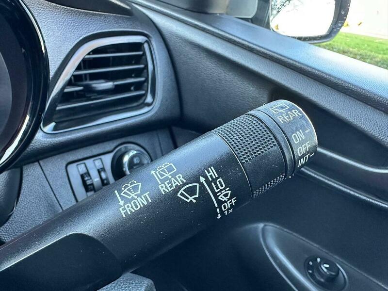 Used Vauxhall Viva 2016 for sale - 76947166: Photo 24