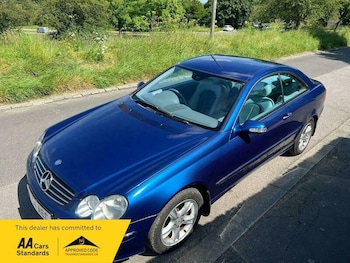 Used Mercedes-Benz CLK 2004 for sale - 76151322: Photo