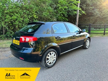 Used Chevrolet Lacetti 2010 for sale - 76947161: Photo