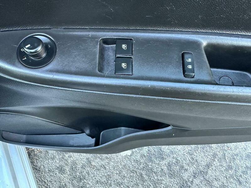 Used Vauxhall Viva 2016 for sale - 76879508: Photo 50