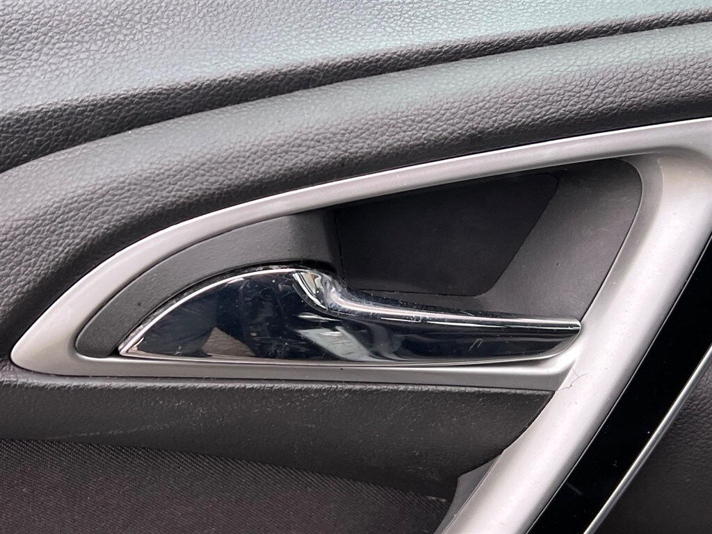 Used Vauxhall Astra 2013 for sale - 78042409: Photo 39