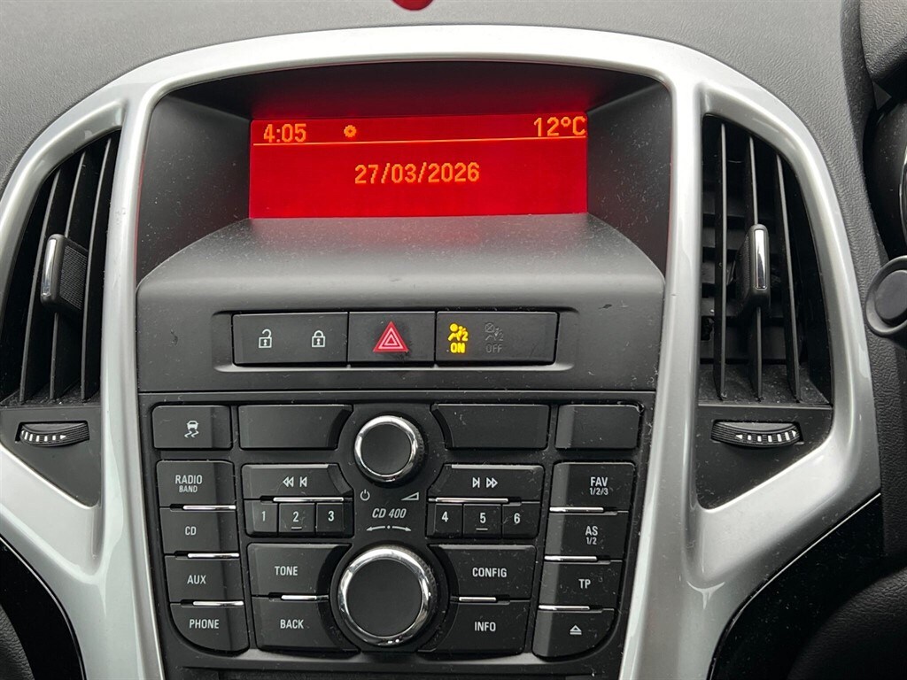 Used Vauxhall Astra 2013 for sale - 78042409: Photo 41