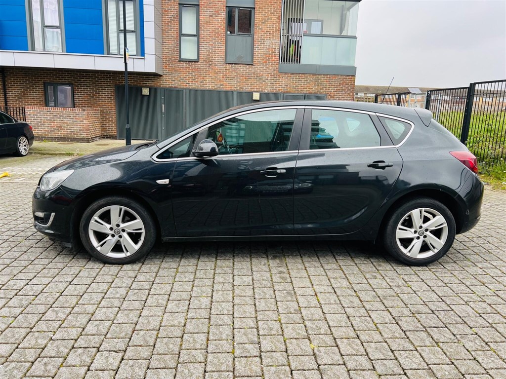 Used Vauxhall Astra 2013 for sale - 78042409: Photo 7