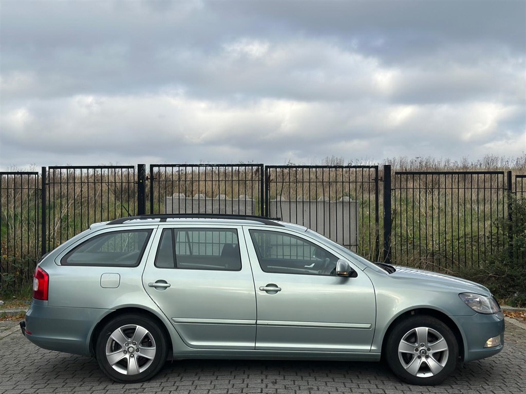 Used Skoda Octavia 2009 for sale - 76540203: Photo 12