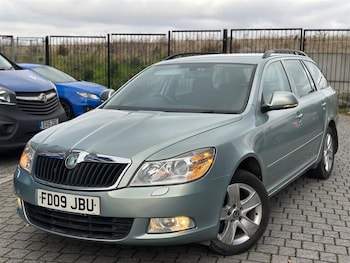 Used Skoda Octavia 2009 for sale - 76540203: Photo