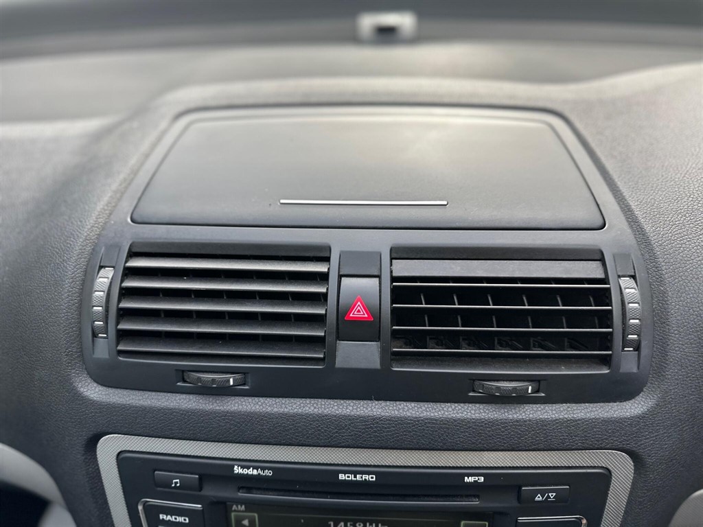 Used Skoda Octavia 2009 for sale - 76540203: Photo 53