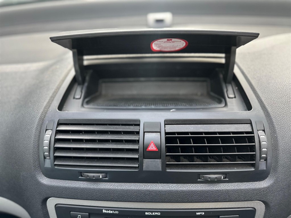 Used Skoda Octavia 2009 for sale - 76540203: Photo 90