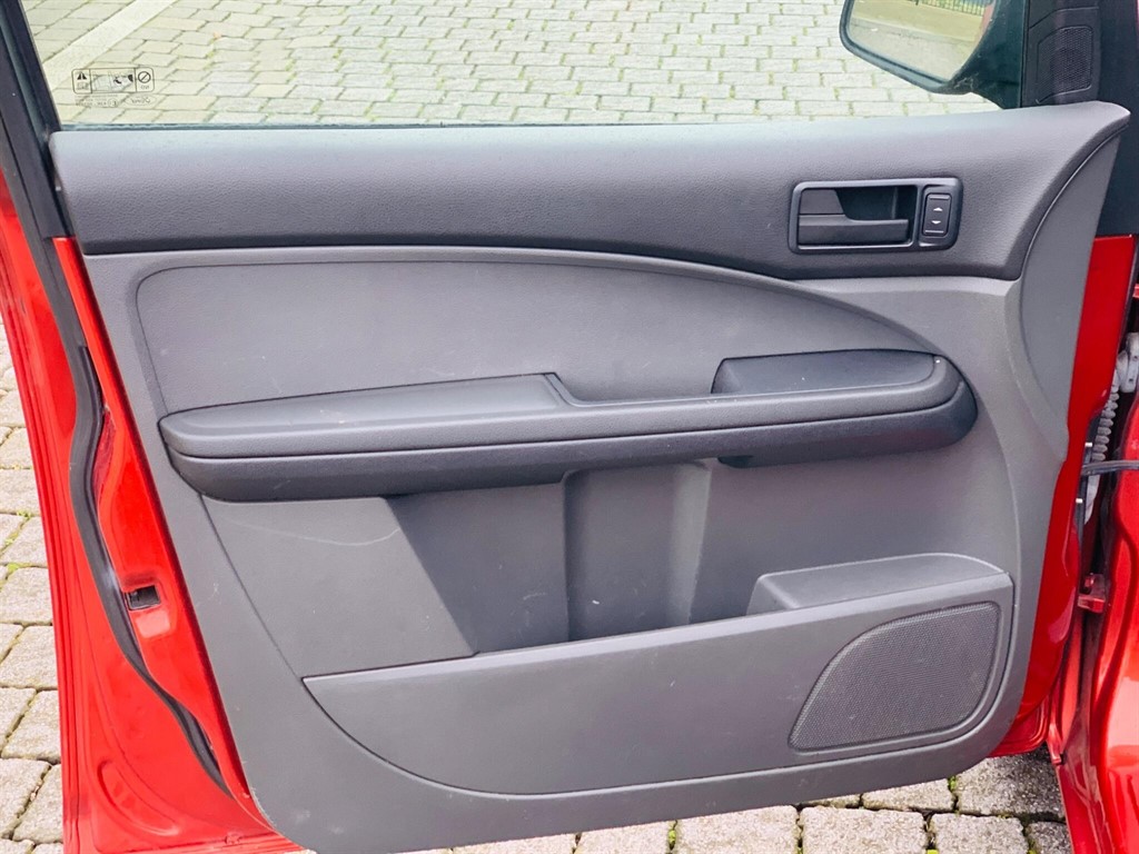 Used Ford Focus C-Max 2006 for sale - 77627823: Photo 34