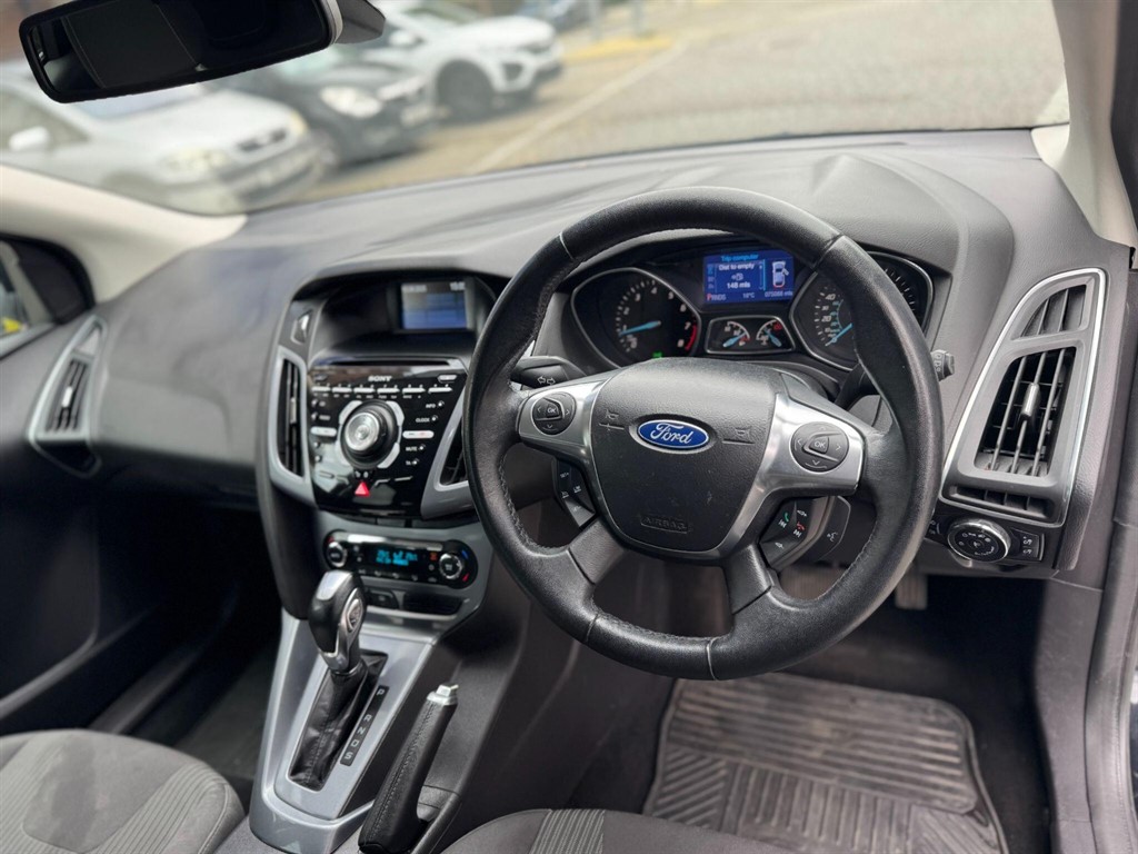 Used Ford Focus 2012 for sale - 76067228: Photo 11