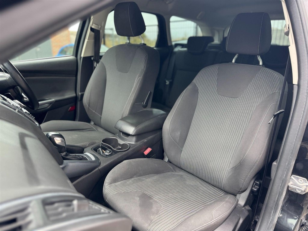 Used Ford Focus 2012 for sale - 76067228: Photo 13