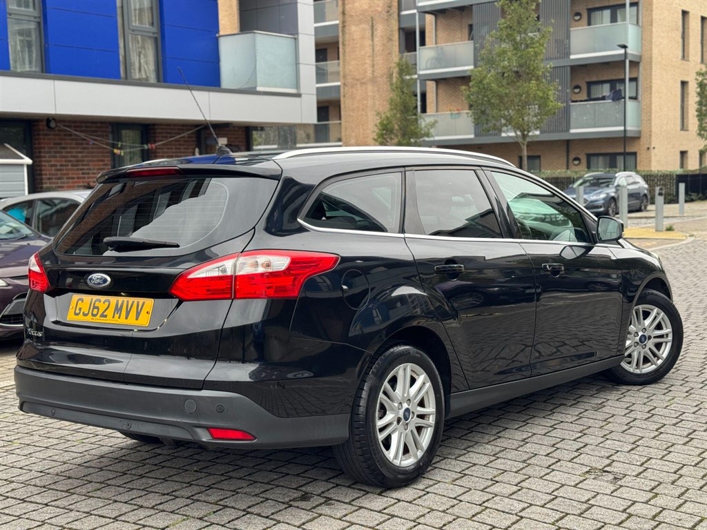 Used Ford Focus 2012 for sale - 76067228: Photo 4