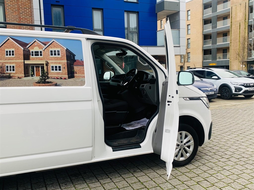 Used Volkswagen Transporter 2021 for sale - 77021998: Photo 12