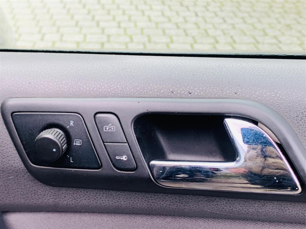 Used Volkswagen Polo 2009 for sale - 77903601: Photo 15