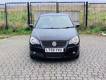 Used Volkswagen Polo 2009 for sale - 77903601: Photo