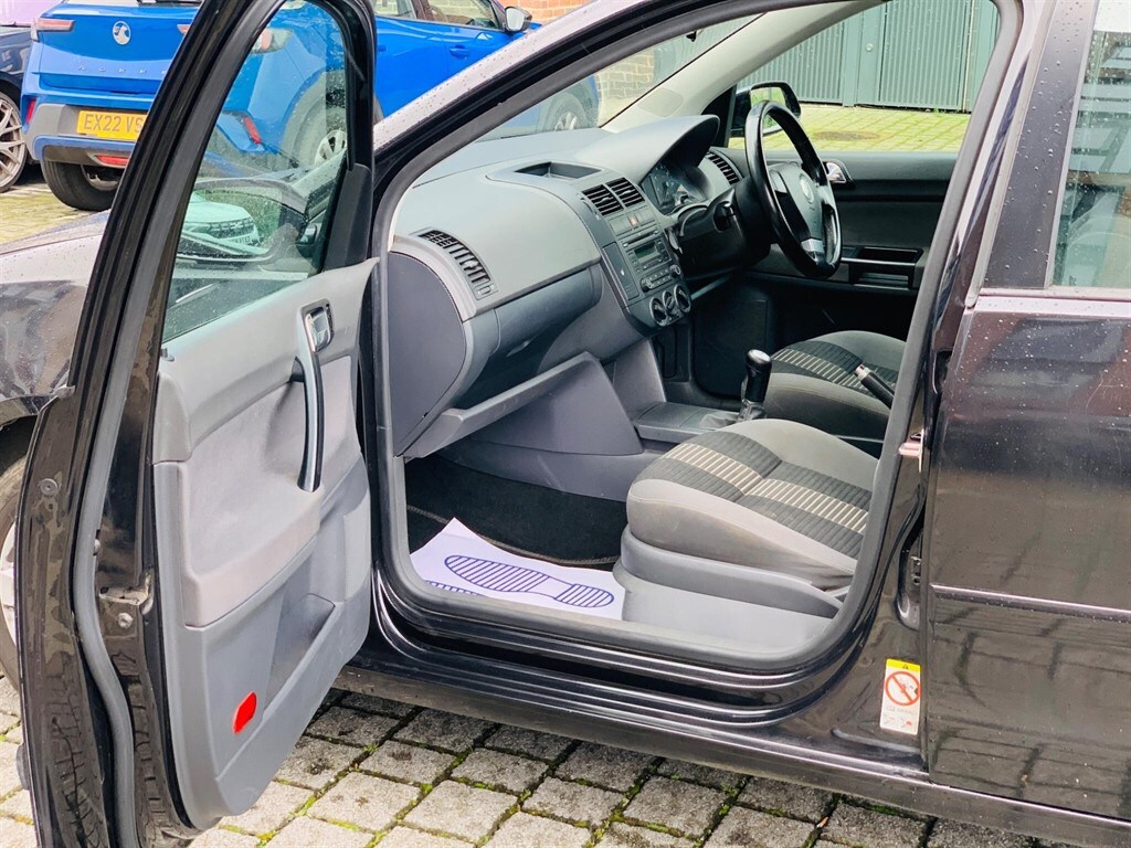 Used Volkswagen Polo 2009 for sale - 77903601: Photo 34