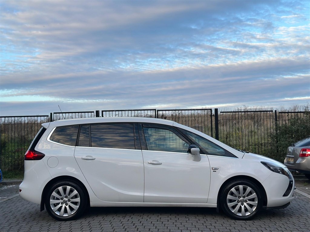 Used Vauxhall Zafira Tourer 2015 for sale - 76390305: Photo 11