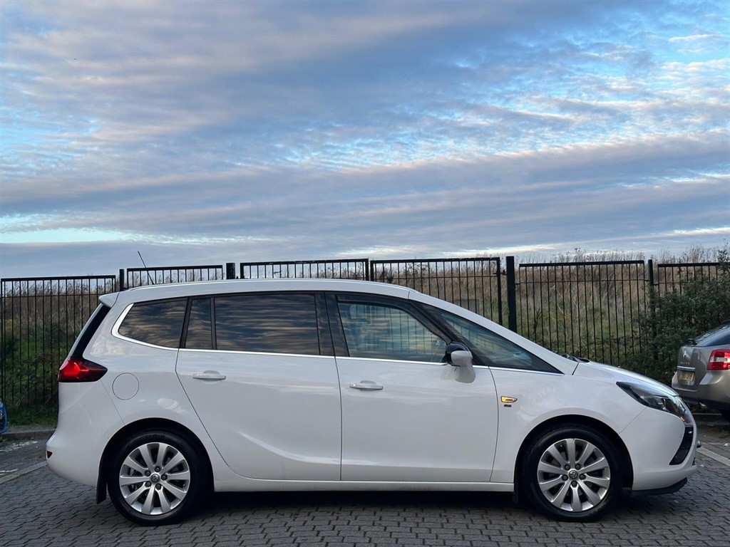 Used Vauxhall Zafira Tourer 2015 for sale - 76390305: Photo 13