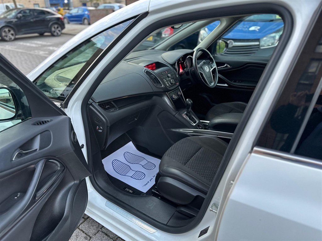 Used Vauxhall Zafira Tourer 2015 for sale - 76390305: Photo 14