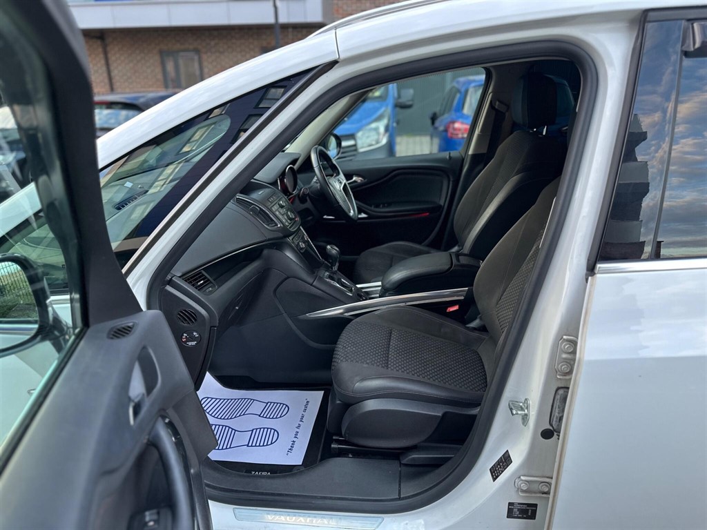 Used Vauxhall Zafira Tourer 2015 for sale - 76390305: Photo 15