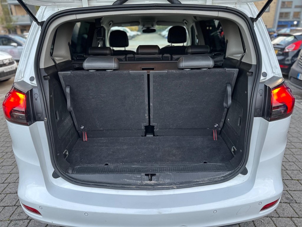 Used Vauxhall Zafira Tourer 2015 for sale - 76390305: Photo 26