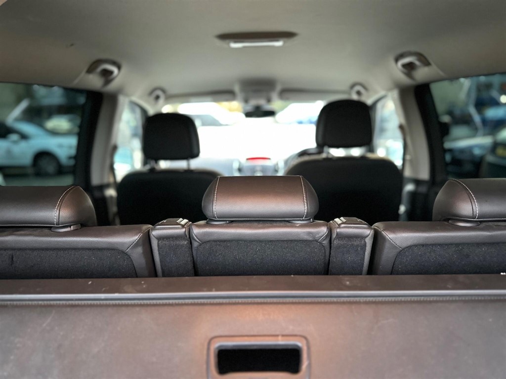 Used Vauxhall Zafira Tourer 2015 for sale - 76390305: Photo 28