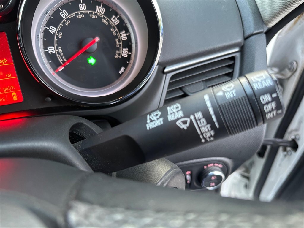 Used Vauxhall Zafira Tourer 2015 for sale - 76390305: Photo 37