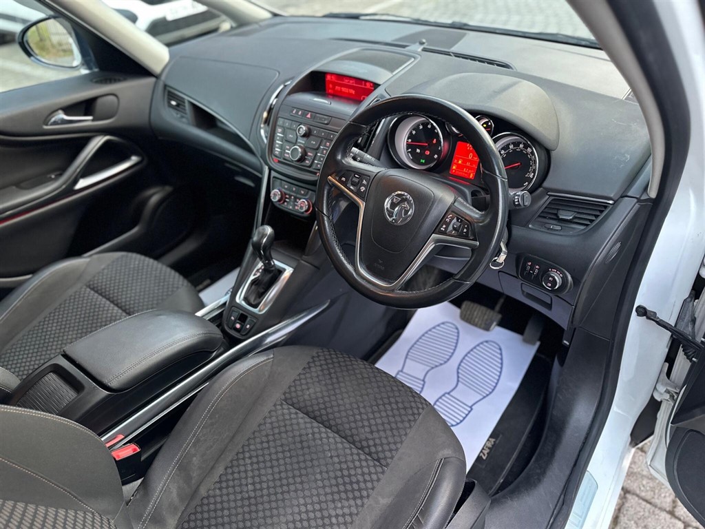 Used Vauxhall Zafira Tourer 2015 for sale - 76390305: Photo 42