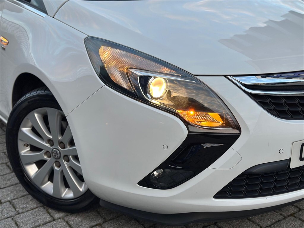 Used Vauxhall Zafira Tourer 2015 for sale - 76390305: Photo 54