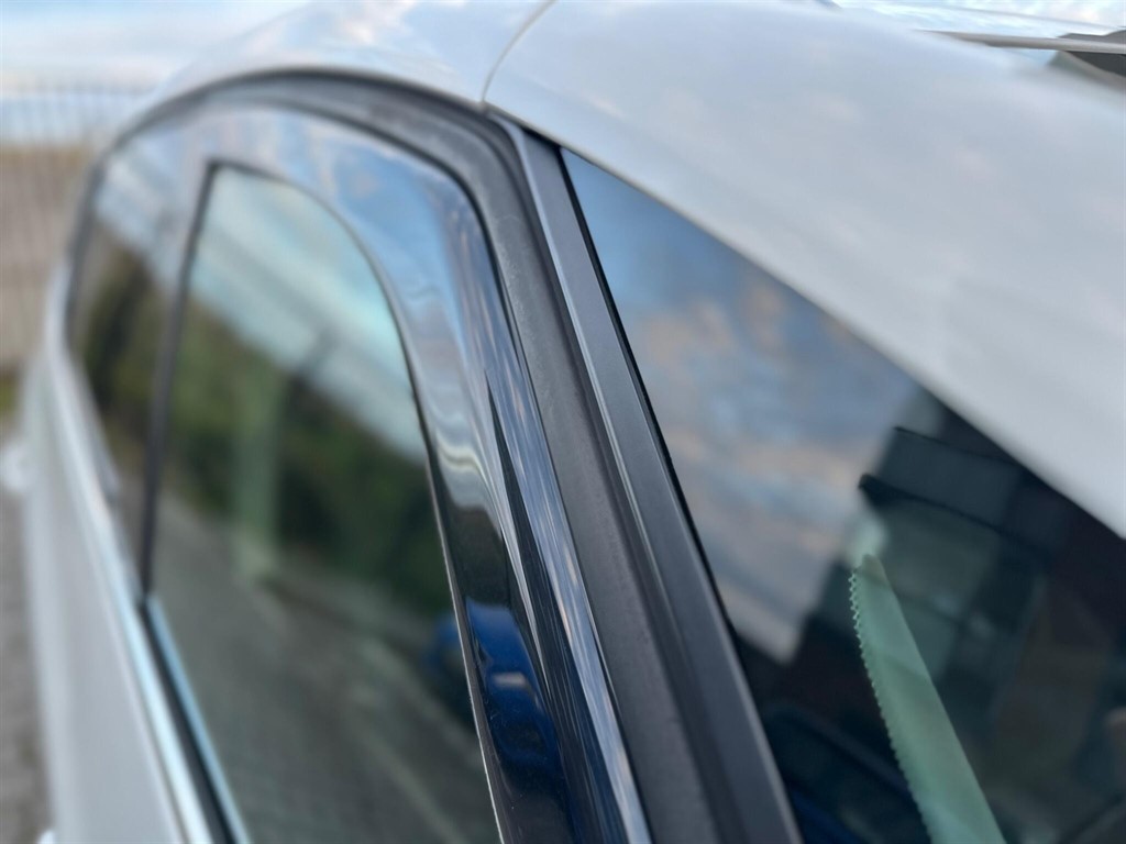 Used Vauxhall Zafira Tourer 2015 for sale - 76390305: Photo 61