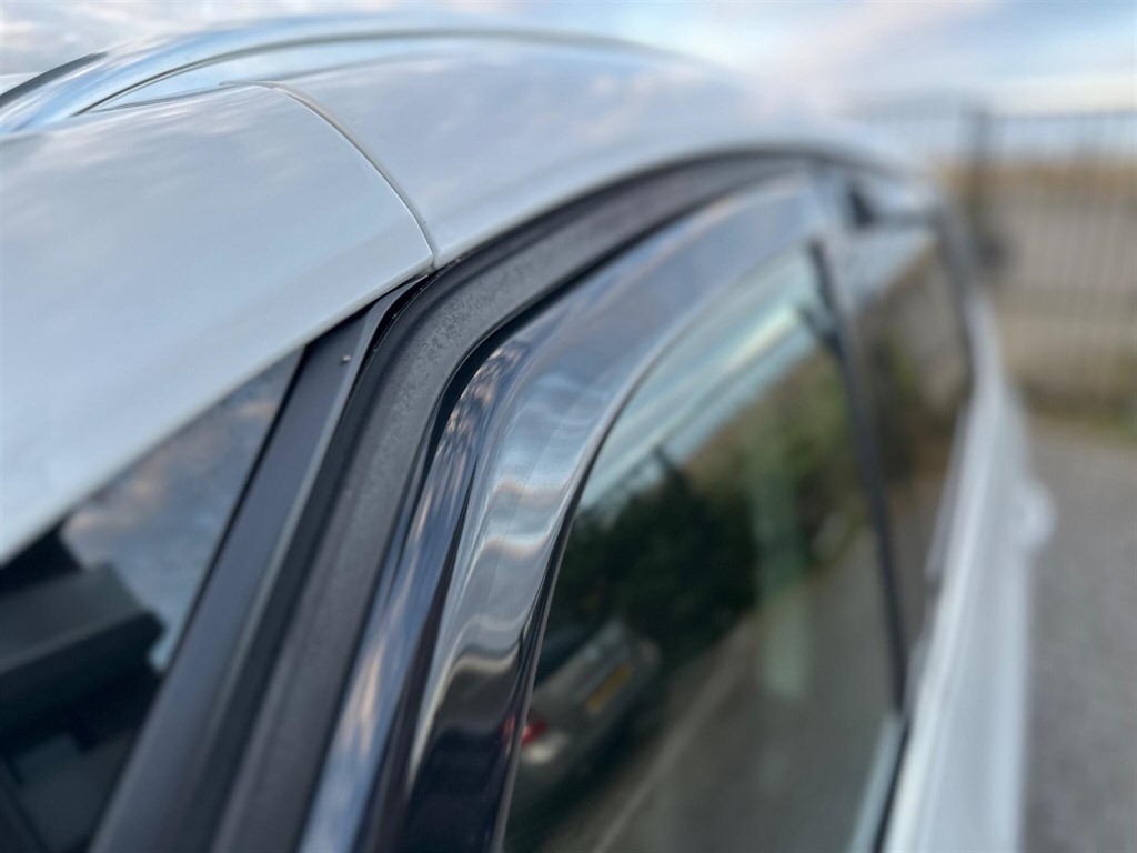 Used Vauxhall Zafira Tourer 2015 for sale - 76390305: Photo 62