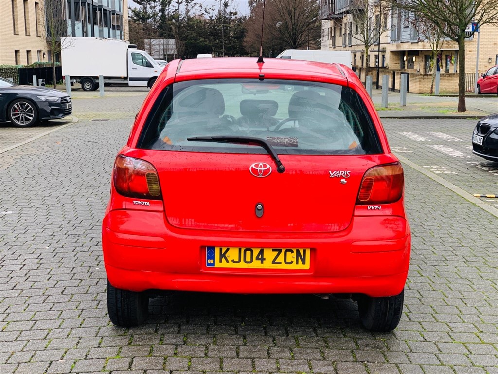 Used Toyota Yaris 2004 for sale - 77281355: Photo 10