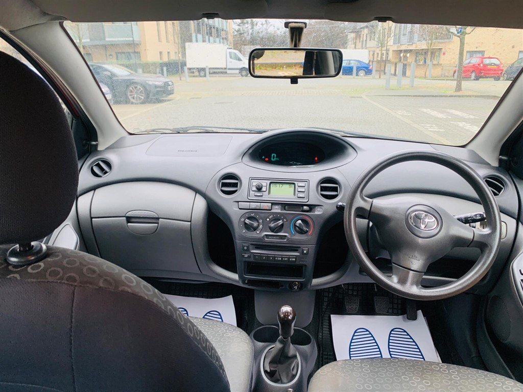 Used Toyota Yaris 2004 for sale - 77281355: Photo 14