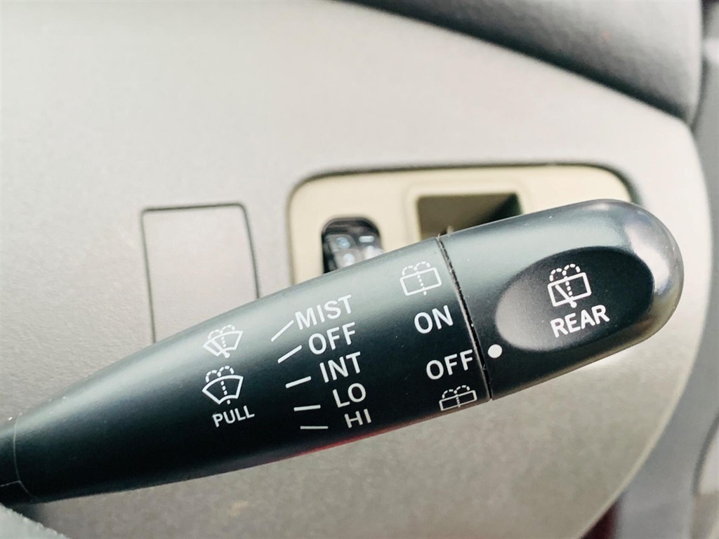 Used Toyota Yaris 2004 for sale - 77281355: Photo 26