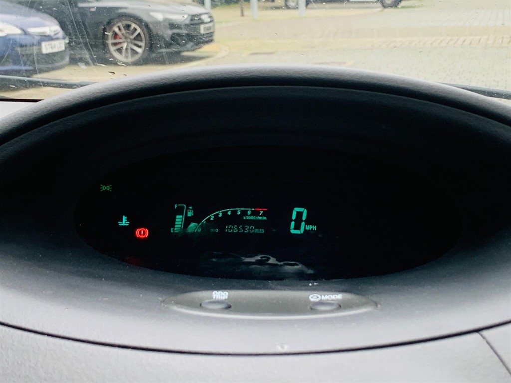 Used Toyota Yaris 2004 for sale - 77281355: Photo 40