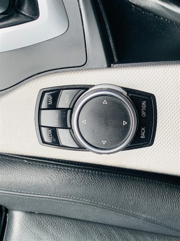 Used BMW 3 Series 2016 for sale - 77746335: Photo 32