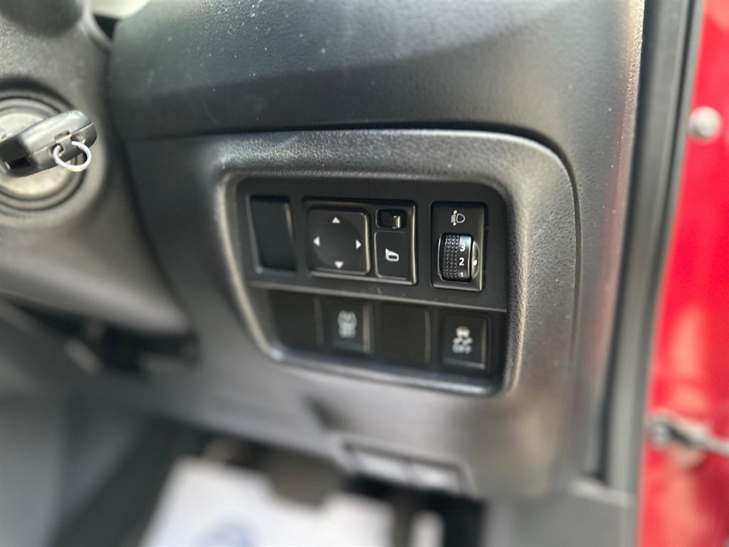 Used Nissan Juke 2015 for sale - 76628490: Photo 35