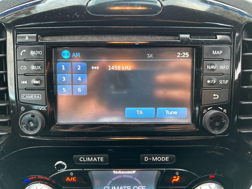 Used Nissan Juke 2015 for sale - 76628490: Photo 51