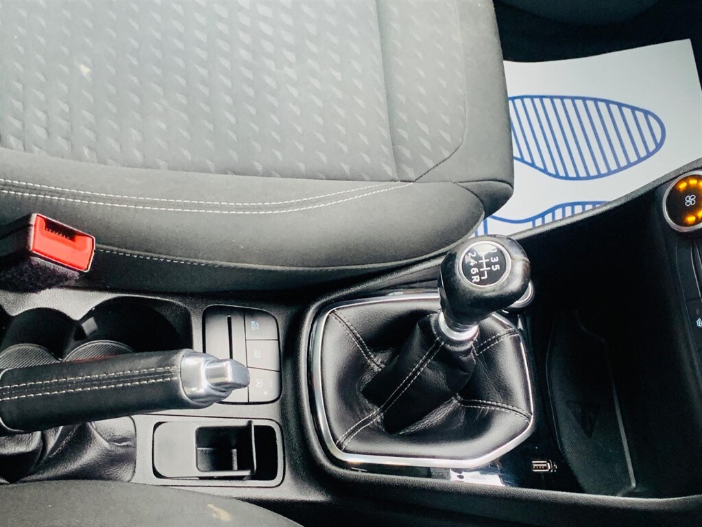 Used Ford Fiesta 2017 for sale - 77686075: Photo 15