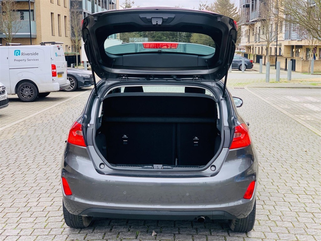 Used Ford Fiesta 2017 for sale - 77686075: Photo 39