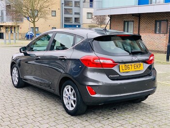 Used Ford Fiesta 2017 for sale - 77686075: Photo